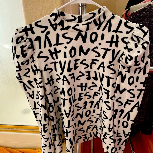 Fun blouse - Picture 2 of 2